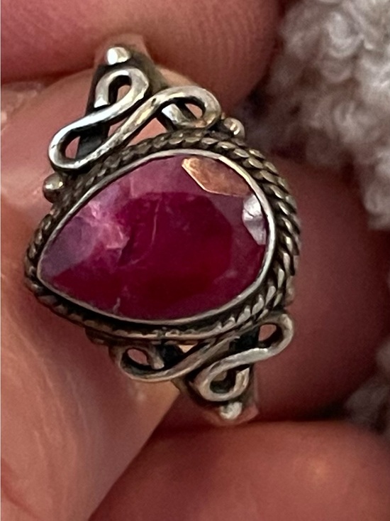 SJS Jewelry - Sterling Silver Ring with Pink Ruby Stone